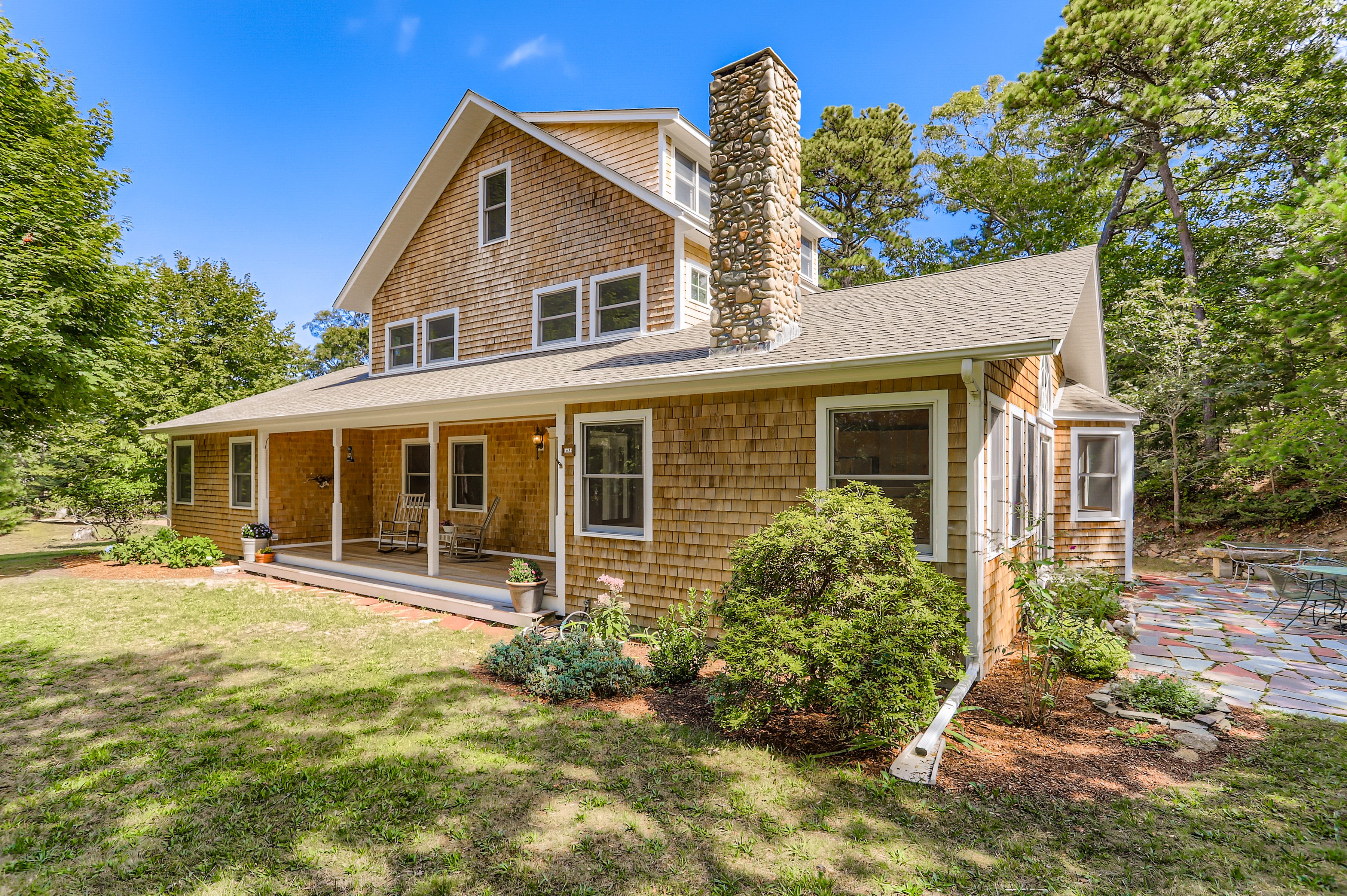 63 Crowell Lane Martha's Vineyard