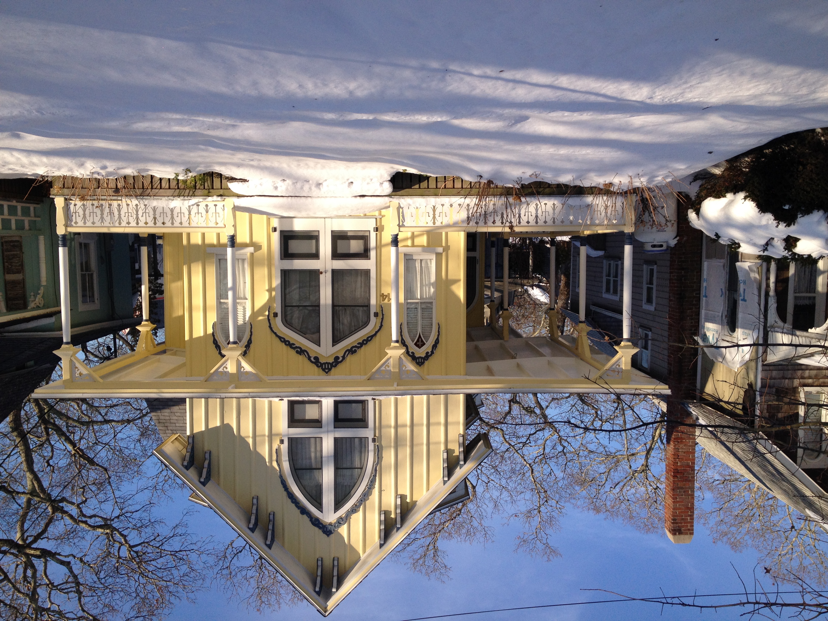 oak bluffs cottage in the snow