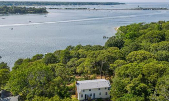 Martha's Vineyard Real Estate